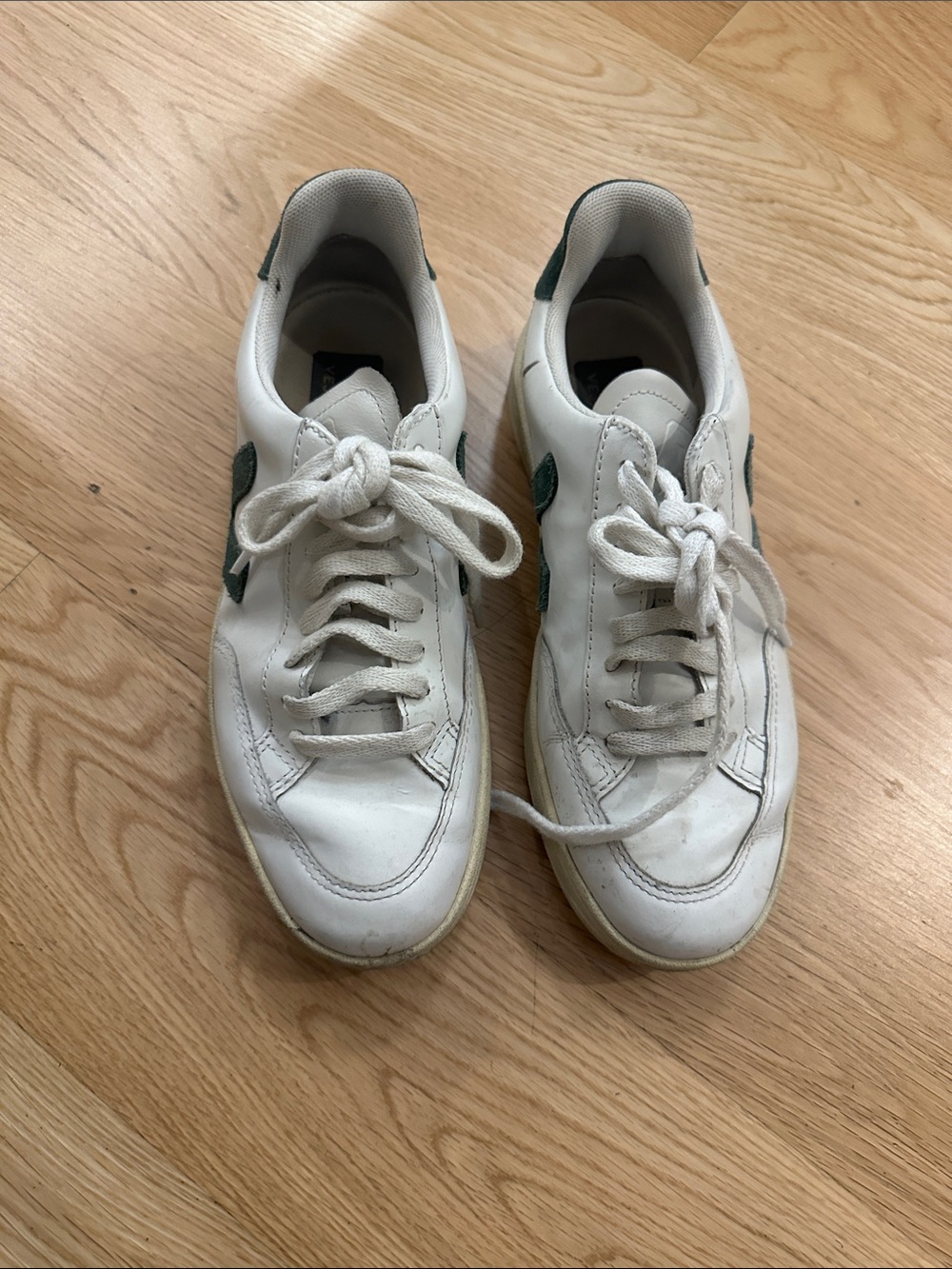 Veja Sneakers